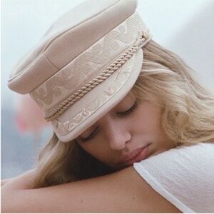 NWT Lack of Color Riviera Cap In Cream & Gold Size Medium 57 cm